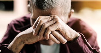 Los errores más comunes al contratar a un cuidador formal y como yo los cometí todos